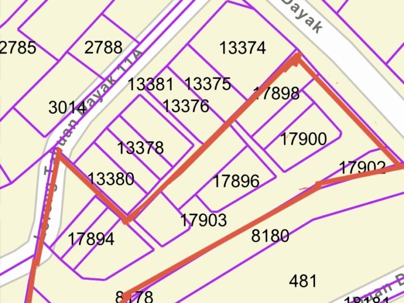 First Lot land along Jalan Tabuan Dayak, Kuching for SALE