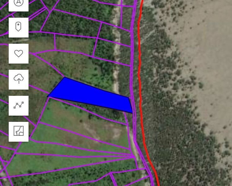 Beach Land at Pasir Putih, Muara Tebas Kuching for Sale